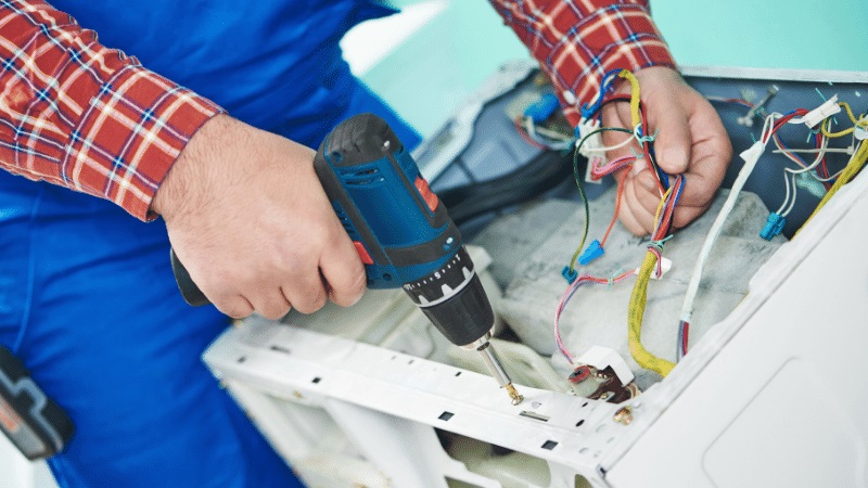 Turgutlu Axen Axen çamaşır makinesi kart tamiri – Su almama arızası orijinal parça ile giderildi. - Teknik servis örneği